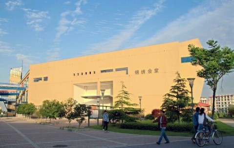 东华大学毕业条件