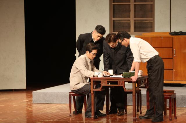 东华大学毕业条件